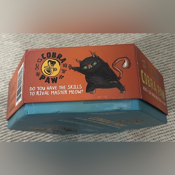Cobra Paw Orange and Black Board Game - Picture 8 of 11